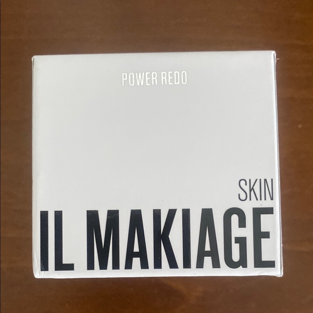 IL MAKIAGE White Moisturizer Skincare Essential